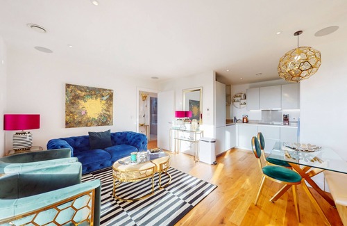 Golborne Apartment | Exquisite 1-bedroom flat in North Kensington