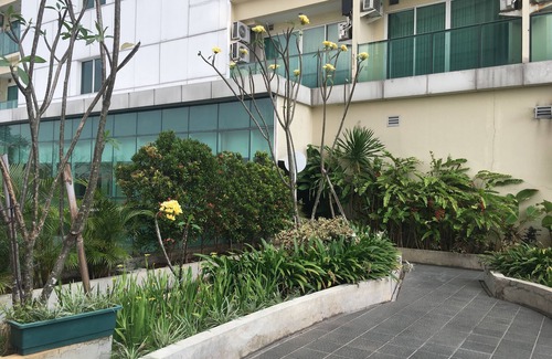 Pasirkaliki Apartment | Exquisite 2BR Apartment at Tamansari La Grande near BIP