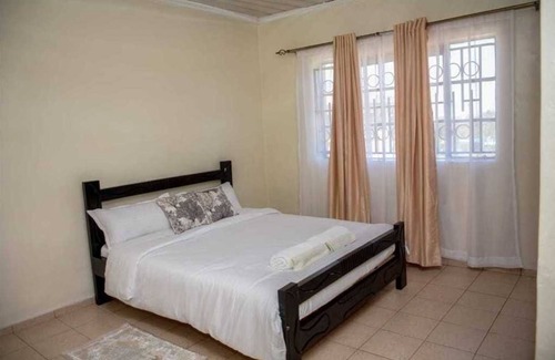Eldoret Apartment | Exquisite 2BR Apartment (En-suite) near Rupa Mall
