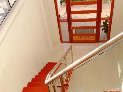 Yeppoon Villa | Exquisite 3 Storey Central Villa With Everything!