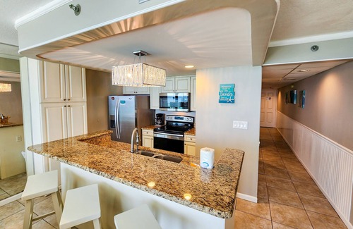 Panama City Beach Condo | Exquisite beachfront condo with pool, hot tub, balcony, central AC, & W/D