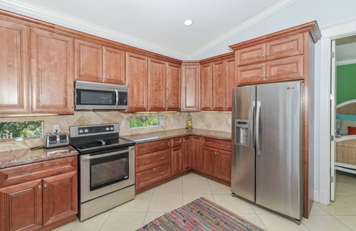 Bradenton Beach House | Exquisite Beach-Bay Views Private Heated Pool Elevator Perfect location