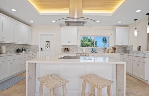 Nazareth Villa | Exquisite Courtyard Villa on St. Thomas East End/Ocean Views + Modern Comfort