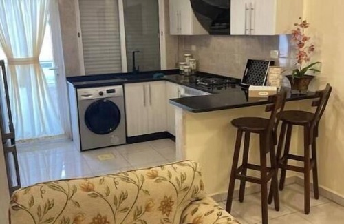 Al Jubeiha Apartment | Exquisite & Cozy 2 Bedroom/2 bath Apartment