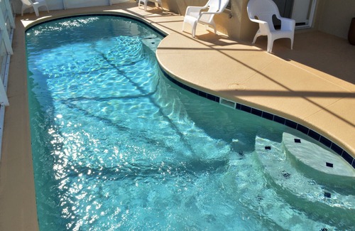 Creekside House | Exquisite Destination. Bay Vista