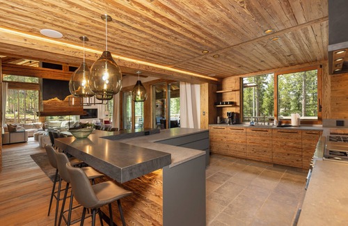 Timber Trail House | Exquisite European Ski-in Ski-out Masterpiece - In-Home Spa!