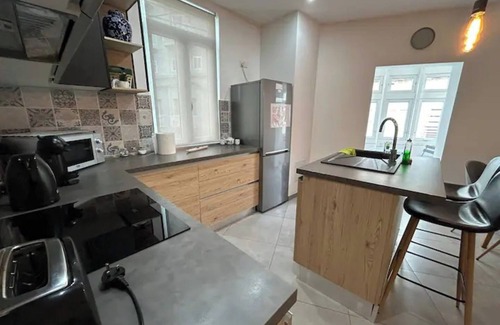 Gzira Apartment | Exquisite Getaway in Gzira-Sliema Hubn
