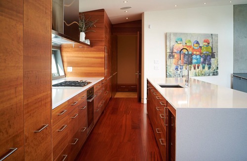 Whistler Creekside Villa | Exquisite Modern Home on Whistler Mountain - SKI/IN OUT BIKE IN/OUT