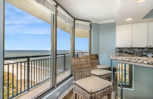 Arcadian Shores Condo | Exquisite Ocean View-2003 Brighton-Amenity Access