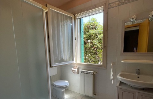 Rosolina Villa | Exquisite retreat with lagoon view in Albarella