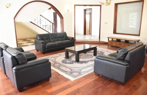 Muthaiga Villa | Exquisite six bedroom villa in old Muthaiga