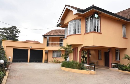 Muthaiga Villa | Exquisite six bedroom villa in old Muthaiga