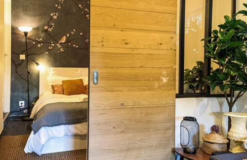 Noisy-le-Grand Apartment | Exquisite Tiny House With Garden and Air Con - Between Paris-disneyland