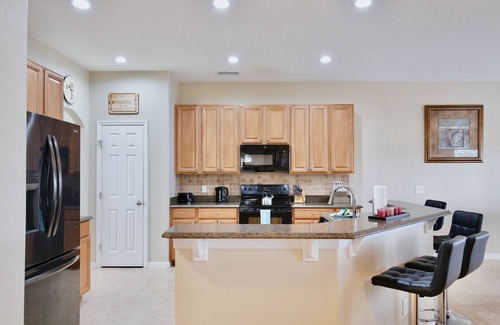 Davenport House | Extended Pool Deck - Paradise at Sand Hill 5Bedroom/3Baths-Spacious Backyard