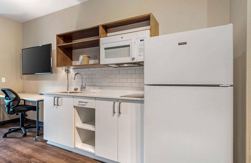 Northside Hotel | Extended Stay America Premier Suites - Jacksonville - Airport