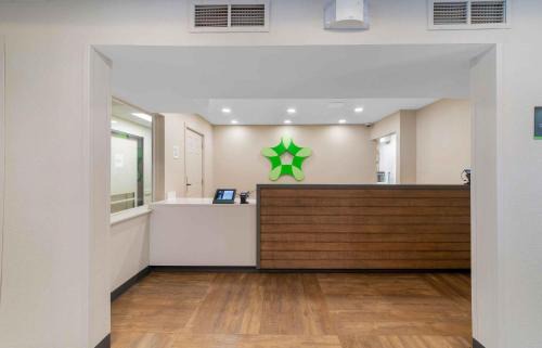 Miami Springs Hotel | Extended Stay America Premier Suites - Miami - Airport - Miami Springs