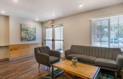 Clearwater Hotel | Extended Stay America Select Suites - Clearwater