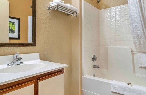 Bryant Pattengill East Hotel | Extended Stay America Select Suites Detroit Ann Arbor Univ S