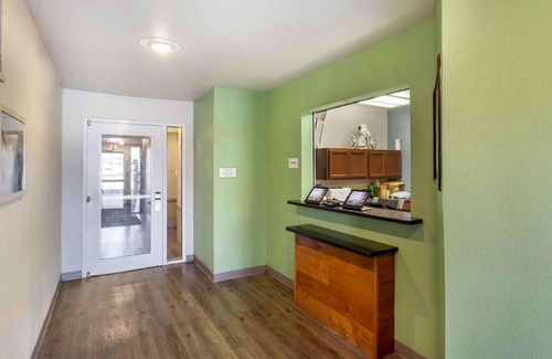 Beaumont Hotel | Extended Stay America Select Suites - Beaumont