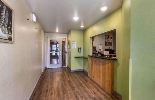 Lubbock Hotel | Extended Stay America Select Suites - Lubbock - South