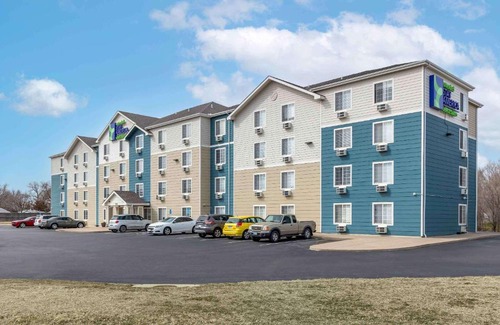 Wichita Hotel | Extended Stay America Select Suites - Wichita - South