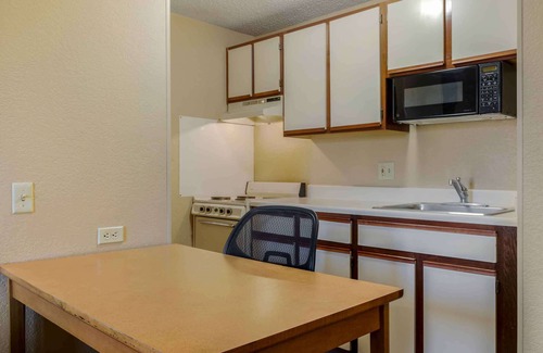 Las Colinas Hotel | Extended Stay America Select Suites Dallas Las Colinas