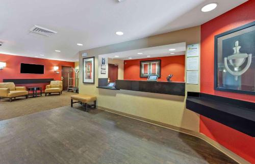 Warren Hotel | Extended Stay America Select Suites - Detroit - Warren
