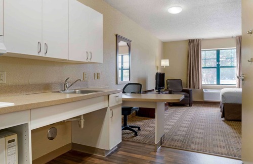 Ahwatukee Foothills Hotel | Extended Stay America Suites Phoenix Chandler