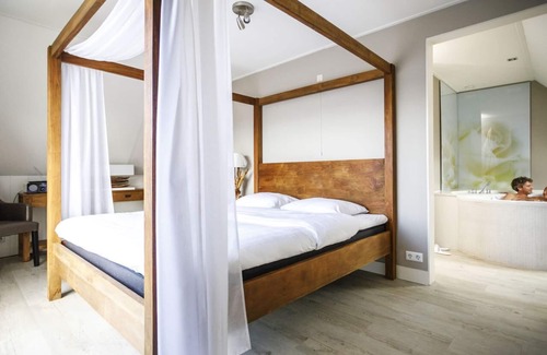 Nooitgedacht House | Extra luxury 2-person Love2stay farmhouse in the holiday park Hof van Saksen