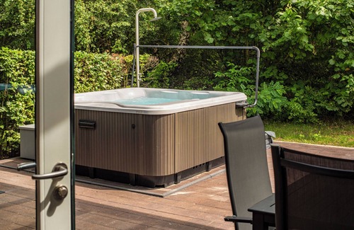 Nooitgedacht House | Extra luxury 2-person Wellnessfarmhouse in the holiday park Hof van Saksen