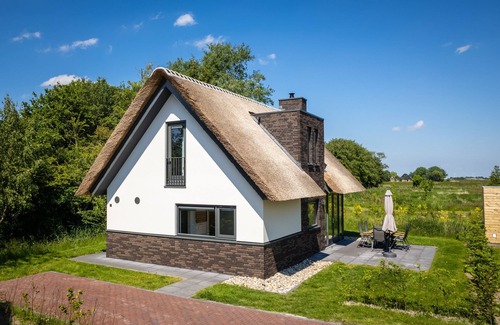 Schoorl House | Extra luxury 4-person residence in the holiday park Landal Berger Duinen