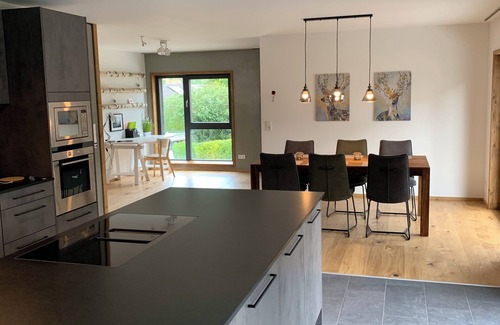 Reutlingen-Gonningen Condo | Extraordinary 4 room apartment 180 sqm at the foot of the Swabian Alb