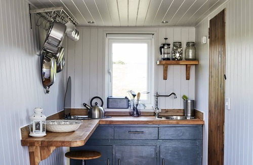 Rye Cabin | Extraordinary Huts
