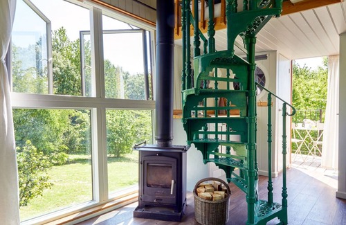 Rye Cabin | Extraordinary Huts