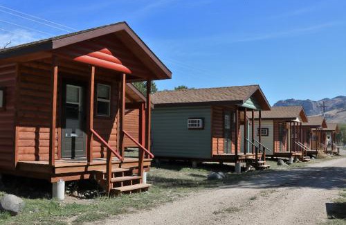 Cody Other | Eycat Lodging Company