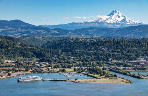 White Salmon House | Eye On The Gorge home