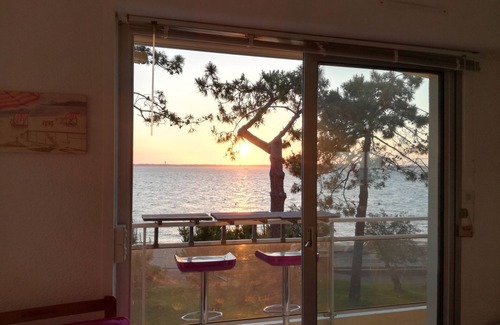 Le Moulleau Apartment | EYES IN THE BLUE OF THE ARCACHON BASIN