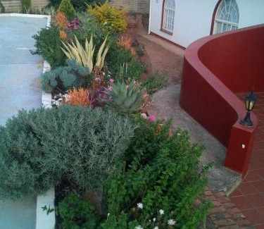 King William's Town House | Ezamampondo Guest House