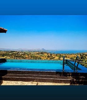 Mahiravani Villa | EZE NOF - A hilltop villa with 360º water view