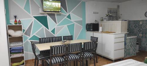 El Jaguel Apartment | Ezeiza 3 departamento privado a 15 minutos del aeropuerto hasta 7 personas OPCIONAL TRANFER DESDE Y HACIA EL AEROPUERTO DE EZEIZA LAS 24 HORAS pet friendly conexion con Aeroparque
