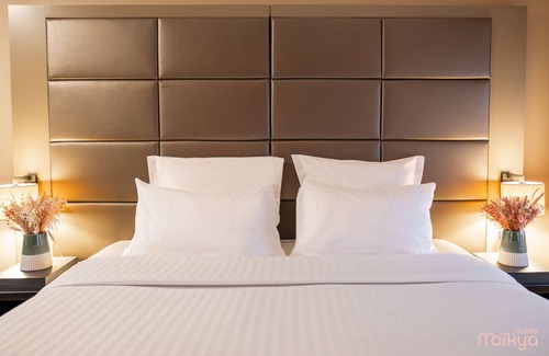 Montlivault Hotel | Ezia