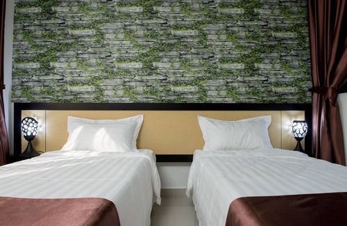 Medini House | Ezzyhome Medini