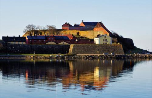 Varberg Bed & Breakfast | Fästningens