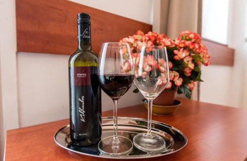 Sopron Bed & Breakfast | Fényes Vinorium