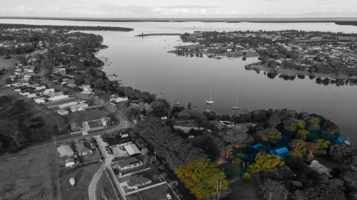 Paynesville House | F&E Lakes Escape - West