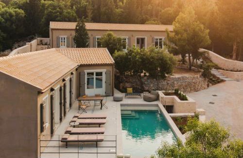 Tselendata Villa | F Topia Villas
