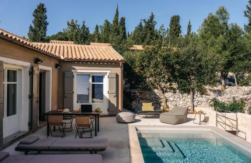 Tselendata Villa | F Topia Villas