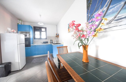 Sainte-Anne Apartment | F2 Blue Passion Fruit Residence