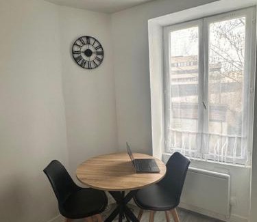 Corbeil-Essonnes Apartment | F2 - Corbeil Essonnes - Au calme