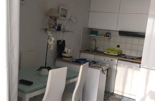 Capbreton Apartment | F2 on the ground floor, private garden, very close to the sea facing the ocean